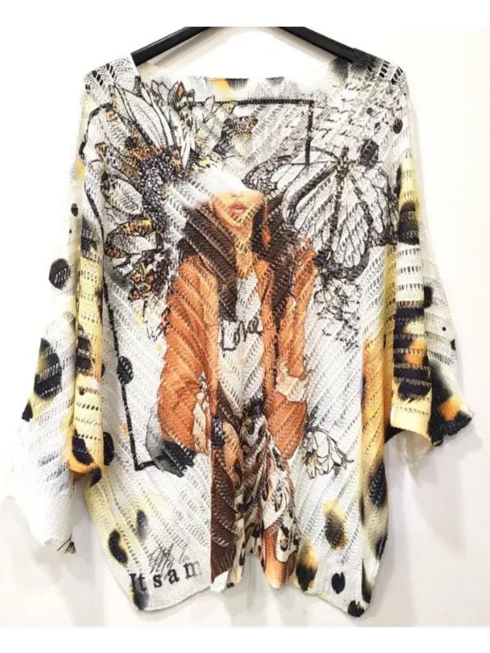 L193 | Loowie Butterfly & Fashion Print Knit Sweater | One Size S-L